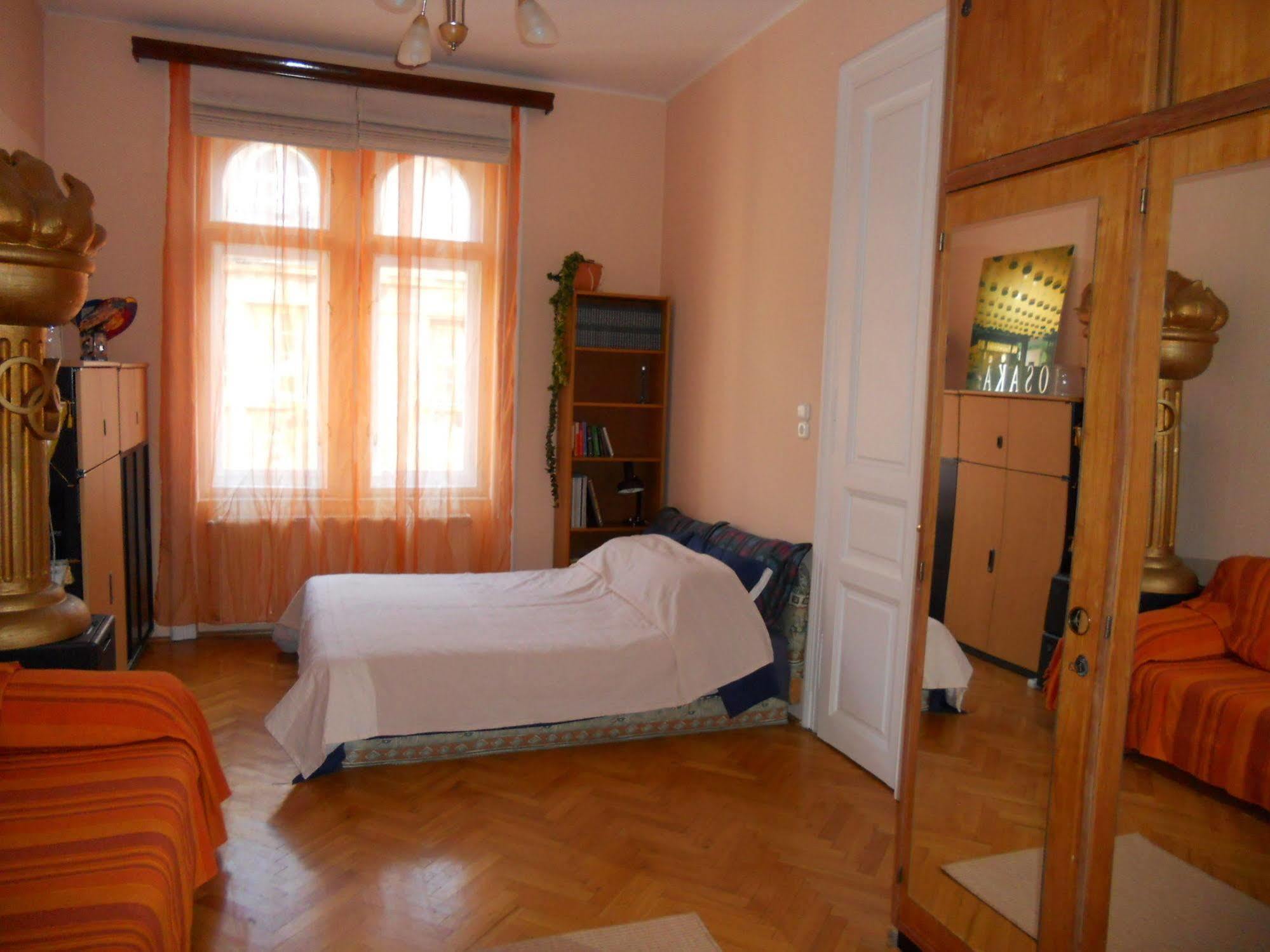Edith'S Place In Budapest Eksteriør billede